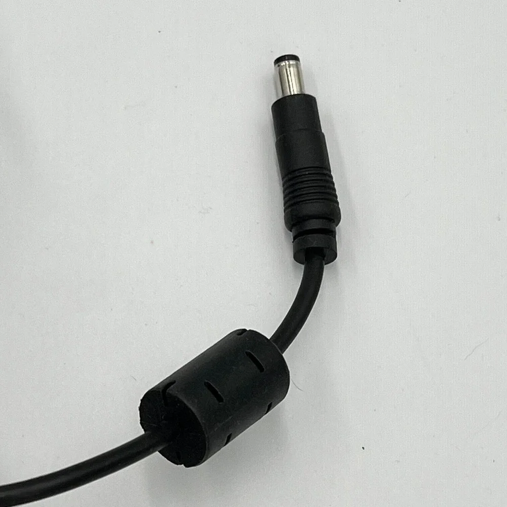 Lite-On AC Adapter Unisex OS Black Very Good PA-1220-1SA2 5V 4.4A Power Supply